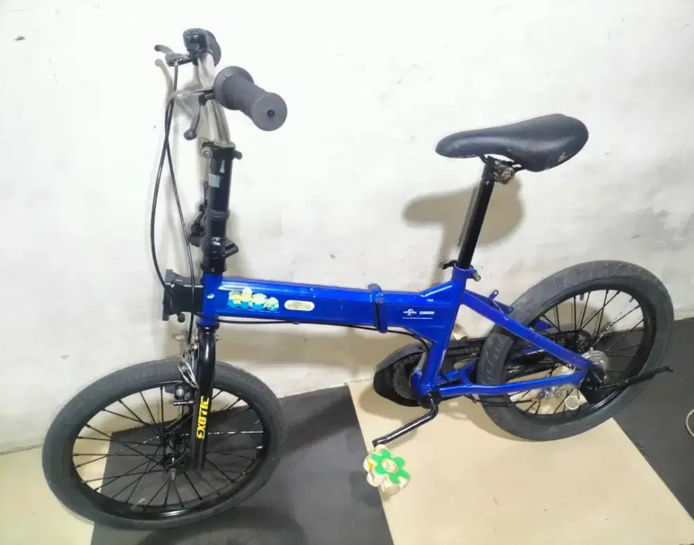 Sepeda lipat ukuran 18 kondisi normal