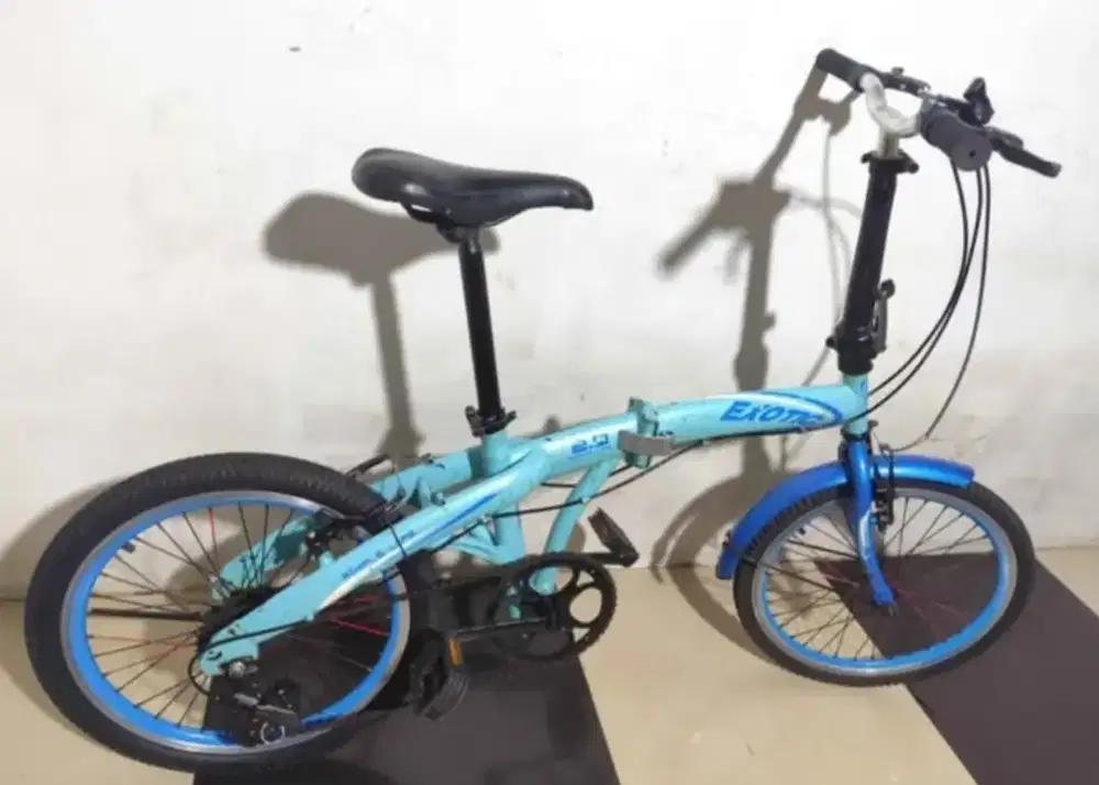 Sepeda lipat ukuran 20 kondisi normal