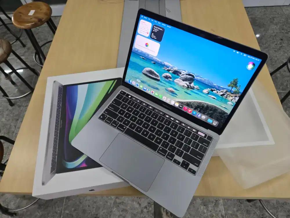 Macbook Pro M1 IBOX 256 GB tangan pertama