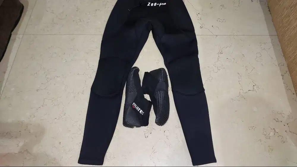 Celana Sepatu Olahraga