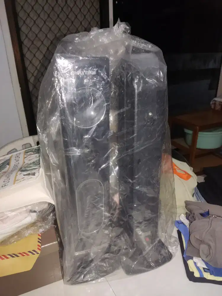 Speaker Tower Merck politron