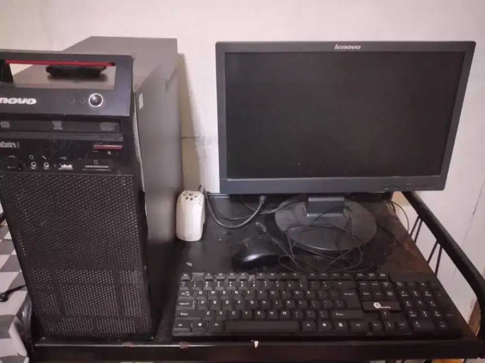 Jual komputer PC LENOVO plus LCD LENOVO