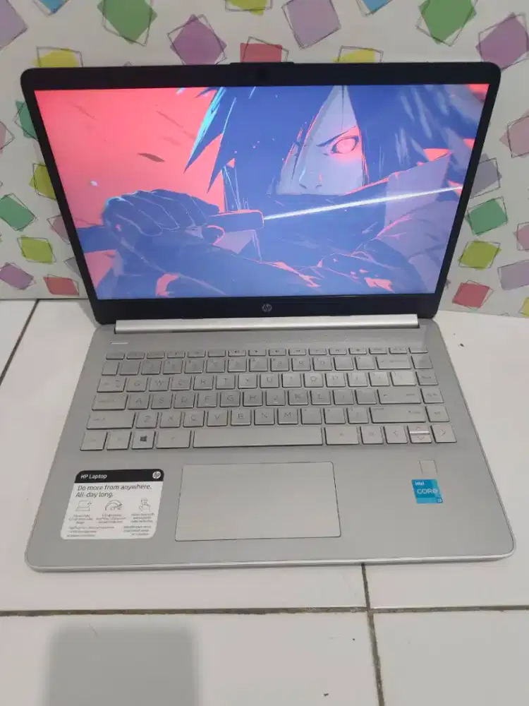Laptop HP 14-DQ2055WM Intel Core i3-1115G4 RAM 4GB SSD 256GB
