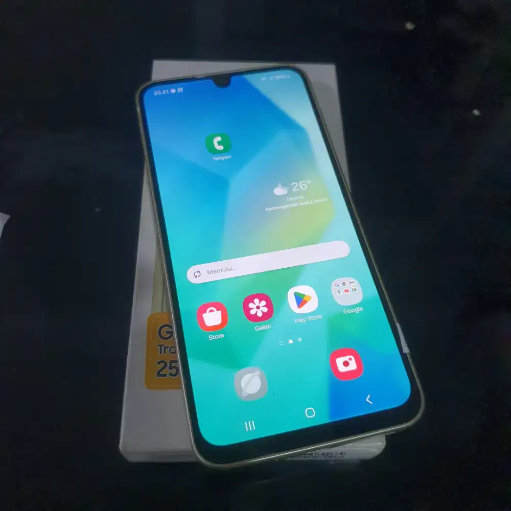 Samsung A16 5g Ram 8/256 Amoled jual cepat Mulus