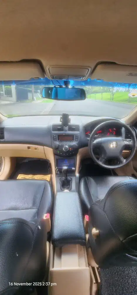 Honda Accord 2004 Bensin