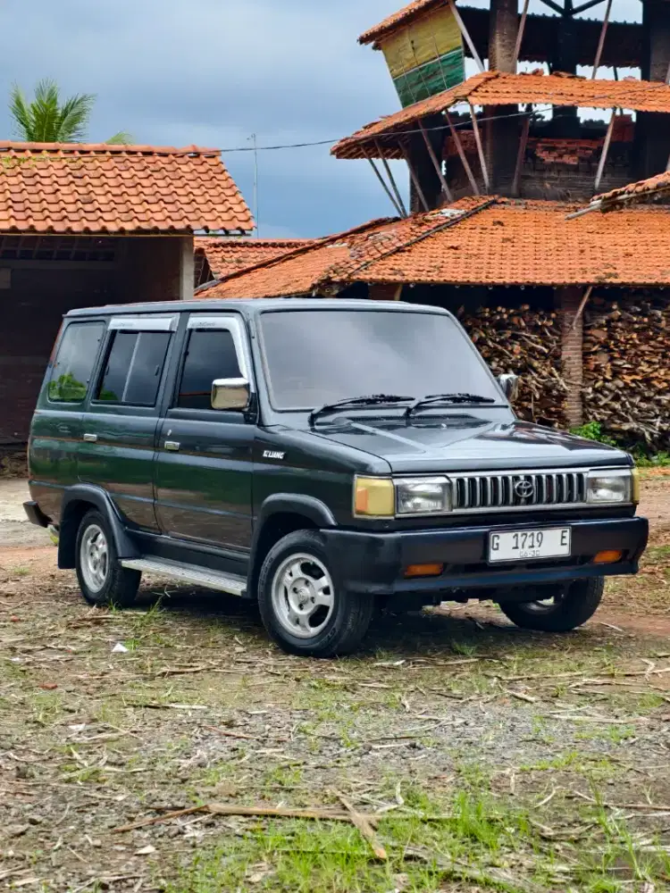 Kijang Grand Extra 1.5 SGX 1993