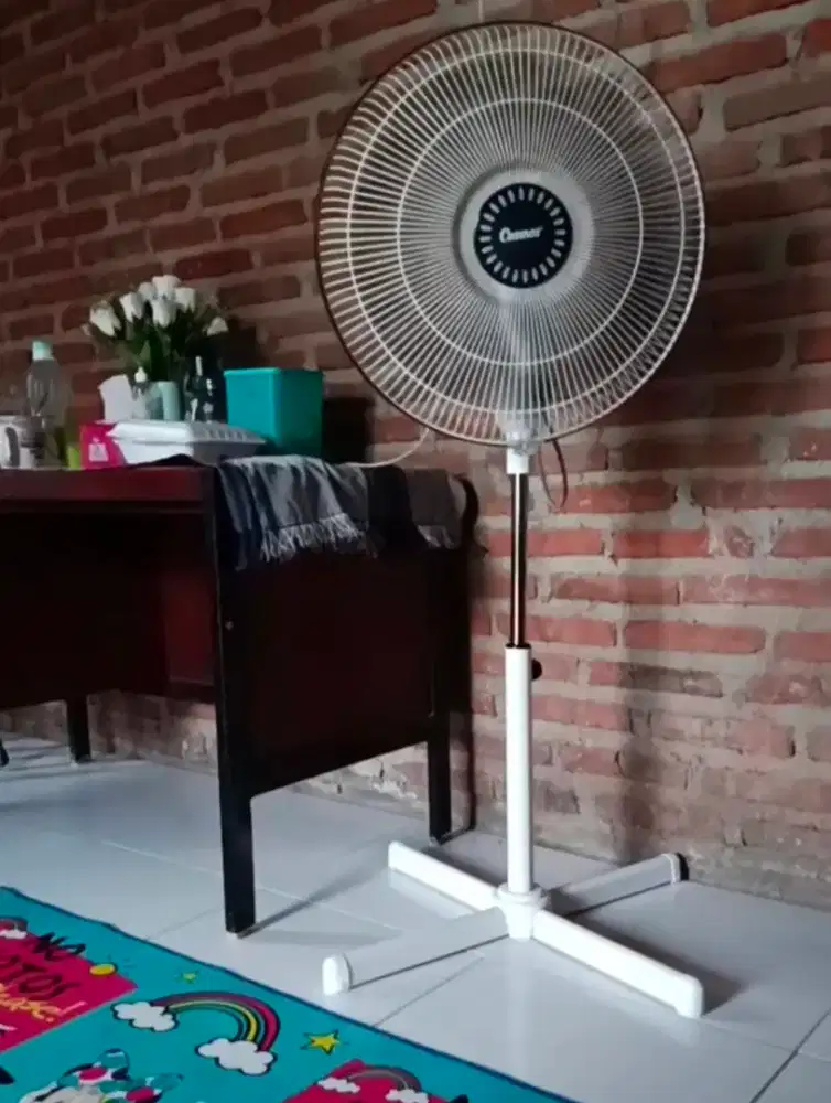 Dijual kipas angin cosmos