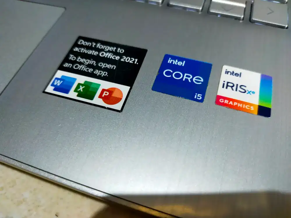 Dijual laptop Hp 14s-dq intel I5 gen 11 Ram 8GB DDR4 SSD 512GB Grns ON