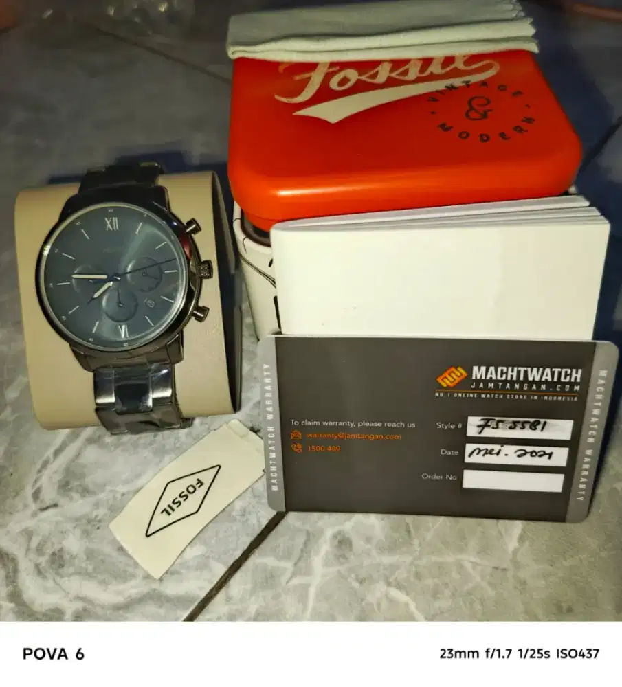 Jam tangan FOSIL