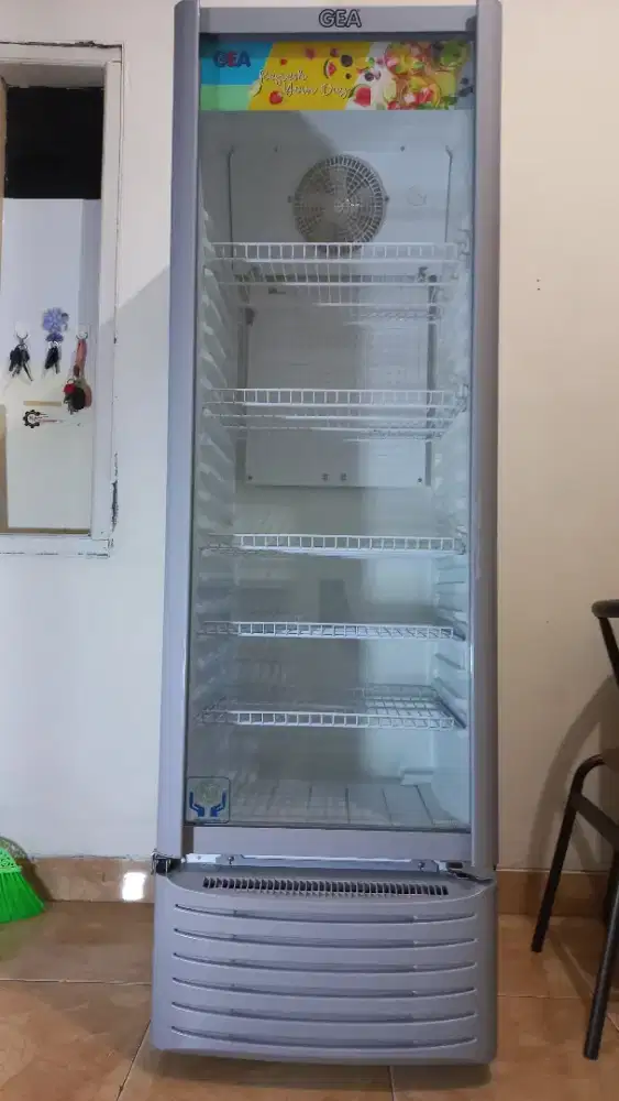 Prelove Showcase GEA 5 rak