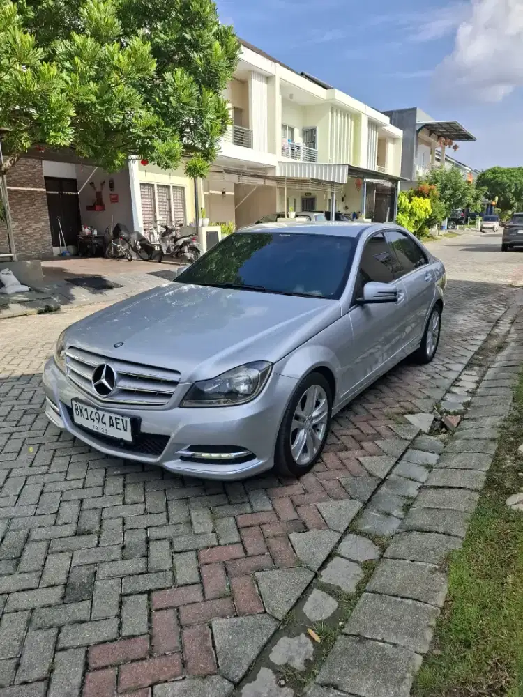 Km45 rb mercedez benz C200 cgi avantgarde