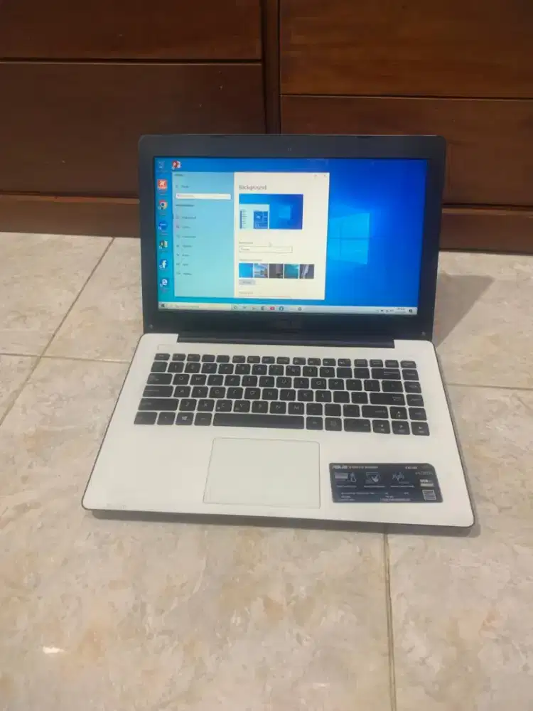Laptop asus ram 8 ssd 128 norml jaya