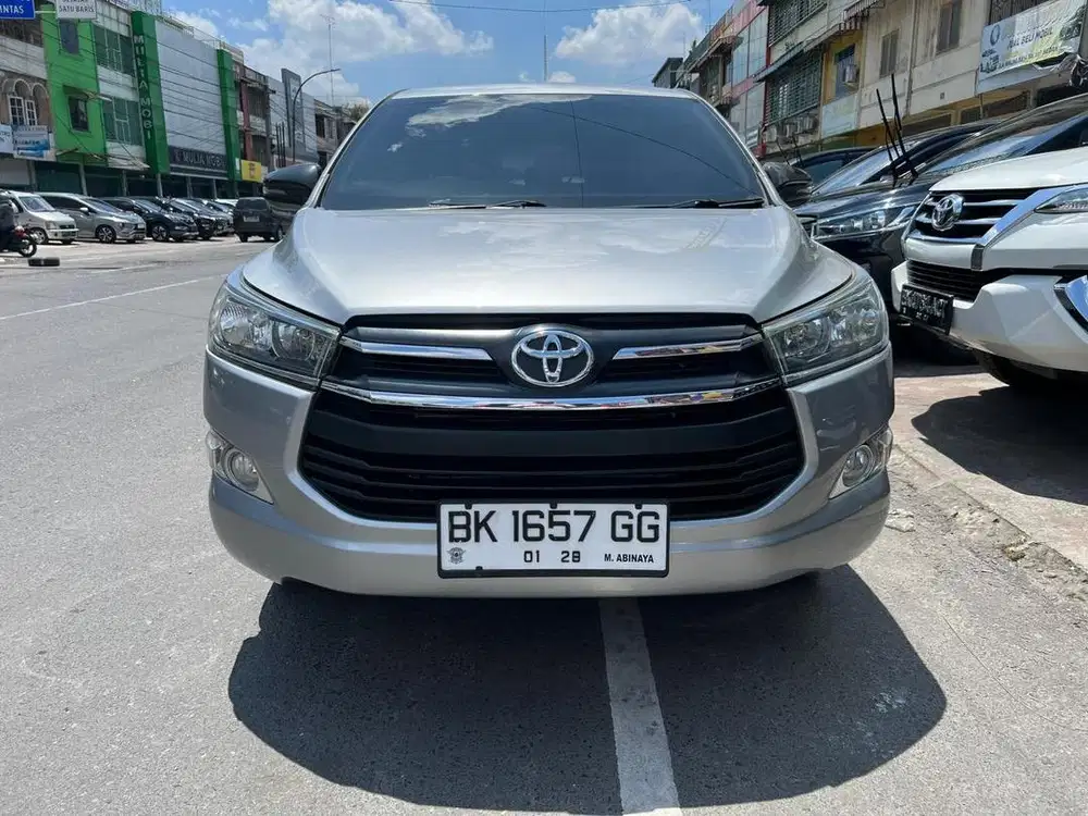 toyota innova reborn G diesel manual 2017