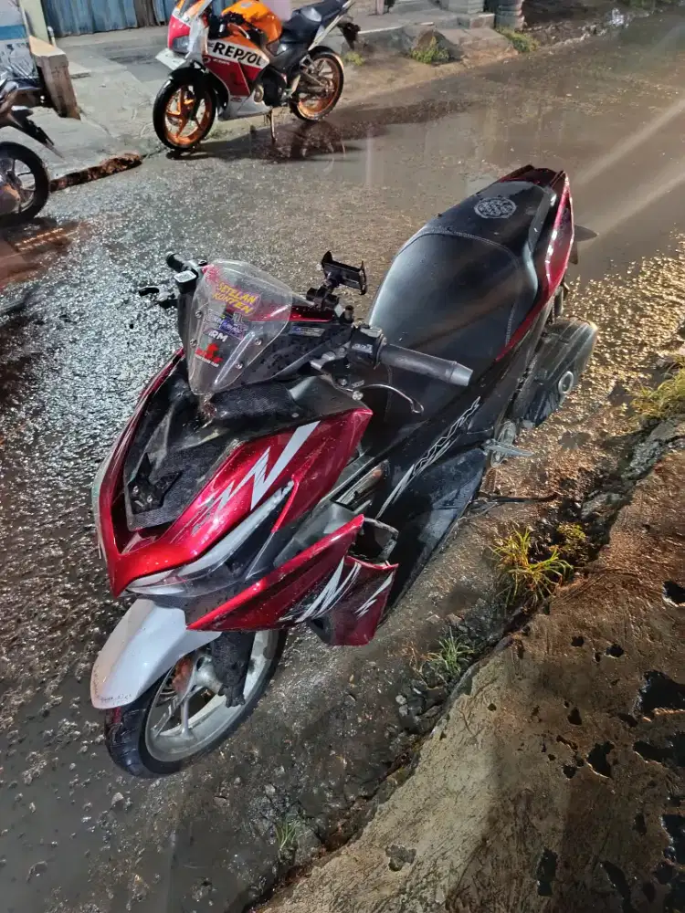 Yamaha aerox new ABS keyles