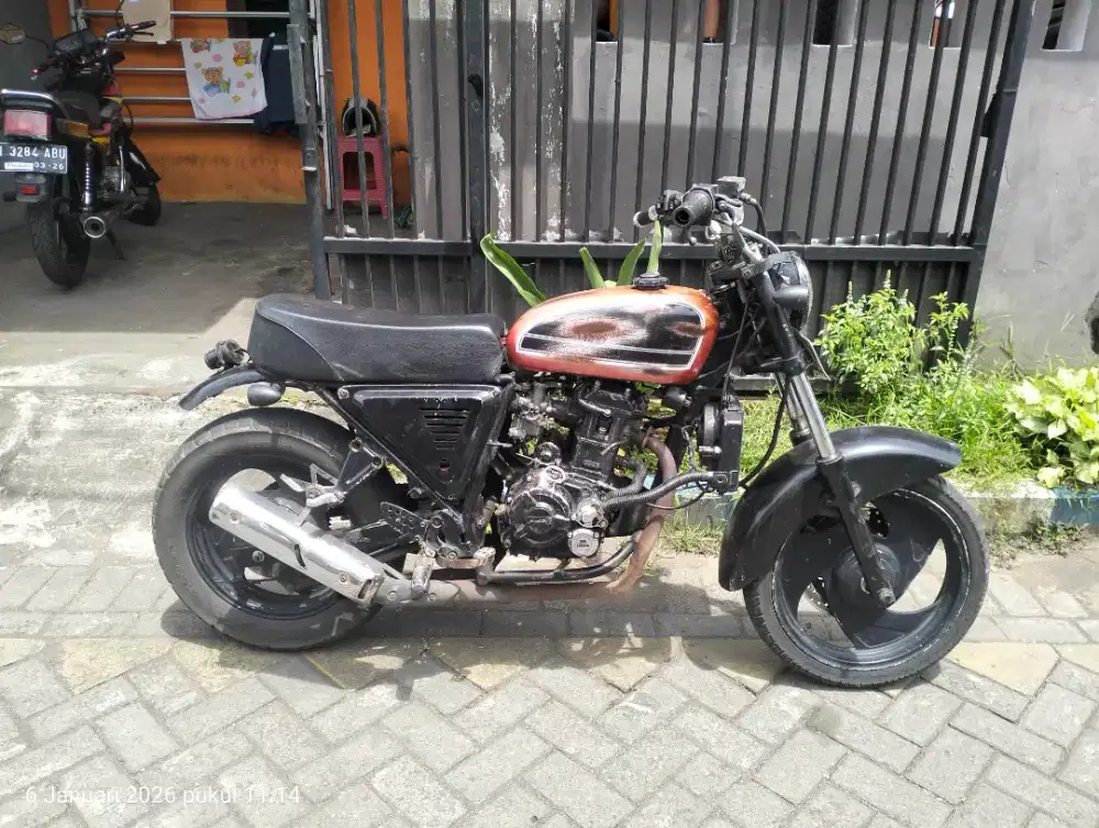 Cb semi japstyle besik happy 200cc