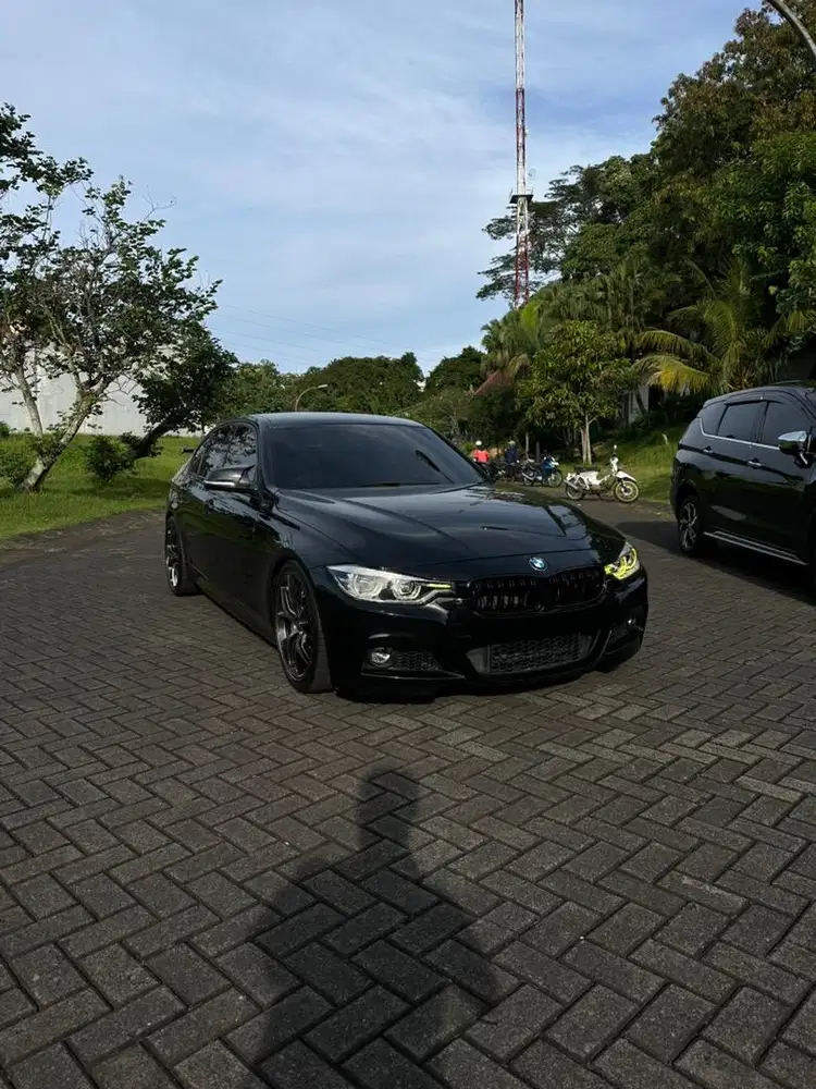 BMW F30 320i LCI B48