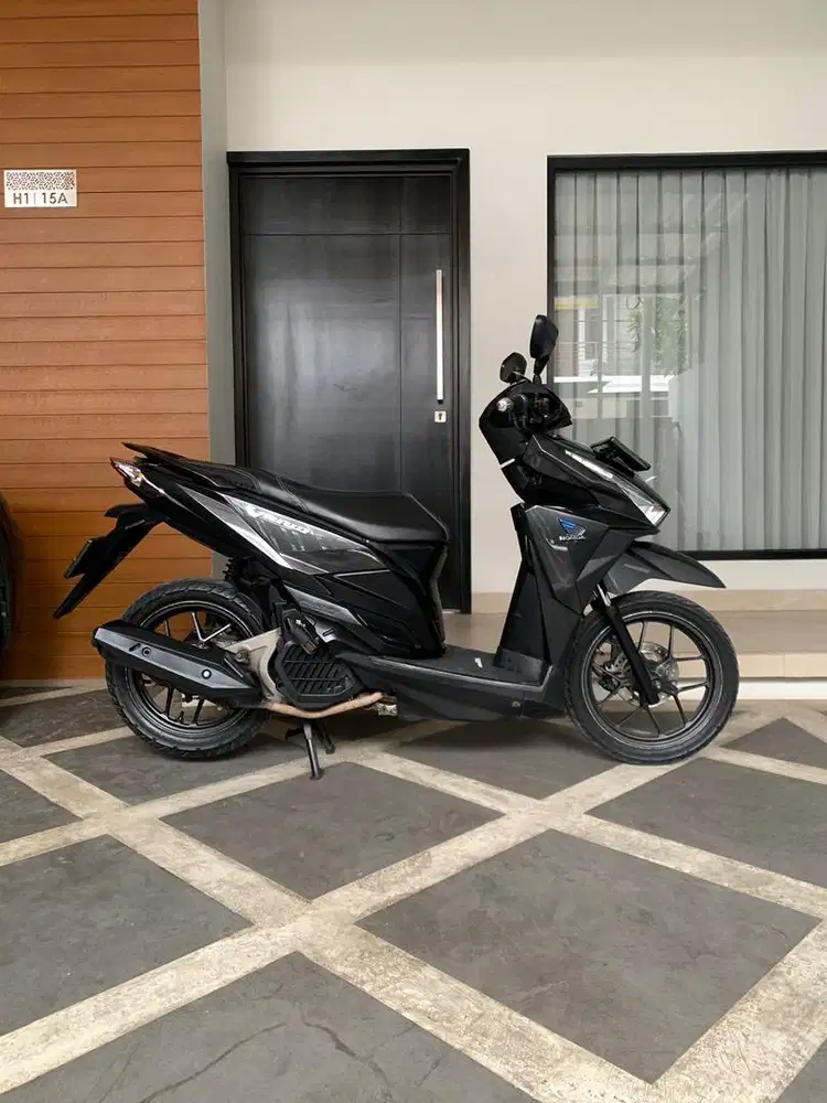 HONDA VARIO 125 2017 LED OLD PAJAK ON, PLAT DKI, SRT LGKP, MESIN ENAK