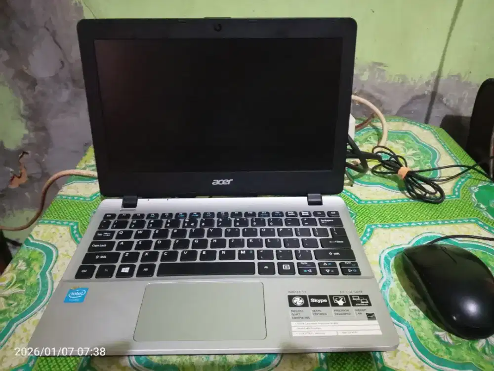 Netbook acer e11