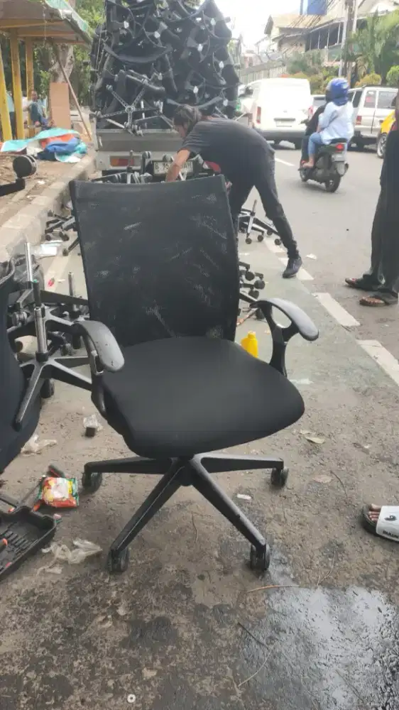 Kursi Staff Jaring merk vinoty