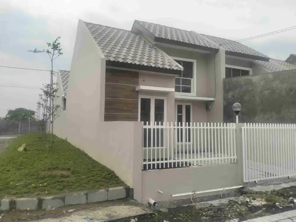 Dijual rumah baru angsuran 2 jutaan di timur Juanda