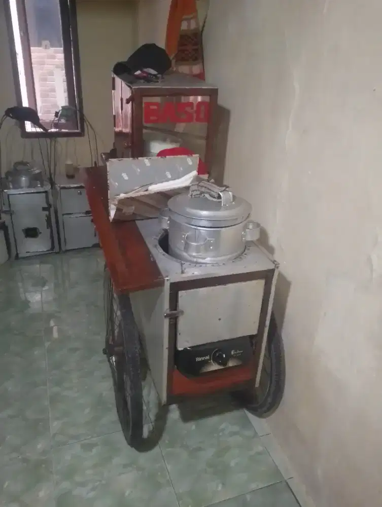 Gerobak bakso cuanki/ gerobak cilok