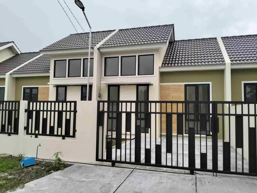 Dijual rumah baru strategis di Menganti baratnya Pakal