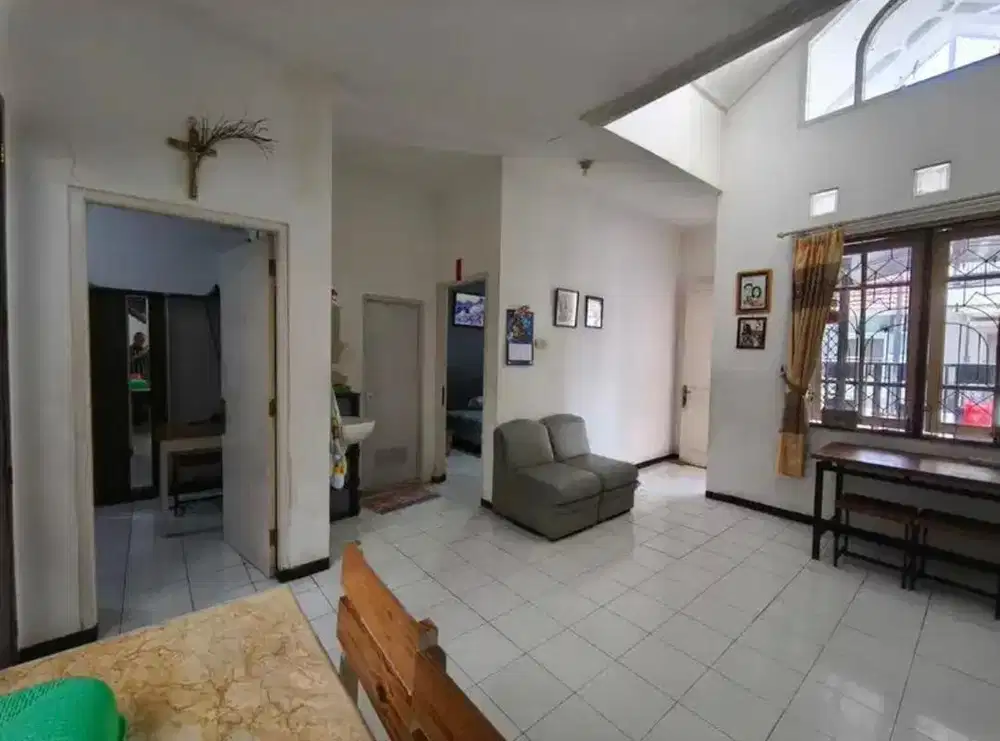 Dijual Rumah Griya Asri Pakuwon City