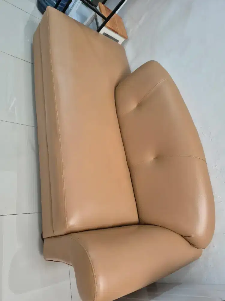 SOFA PREMIUM BAHAN KULIT YA..