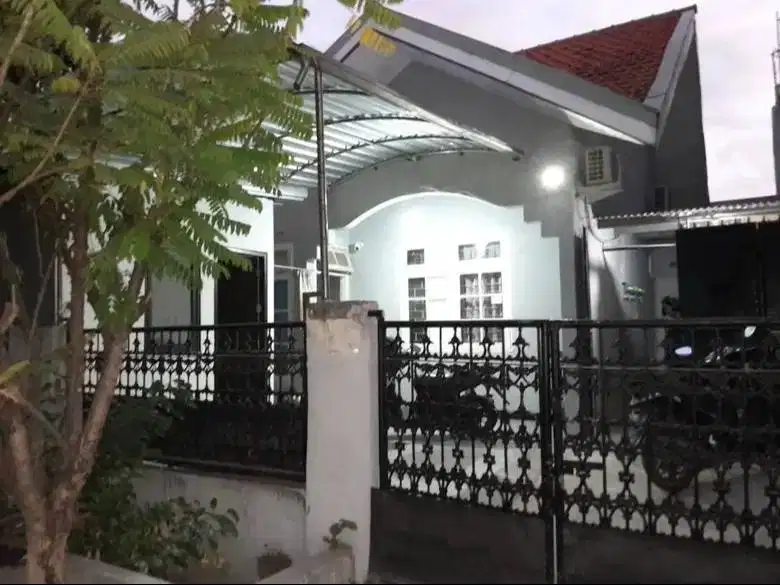 Rumah Kos Putri Rungkut Surabaya