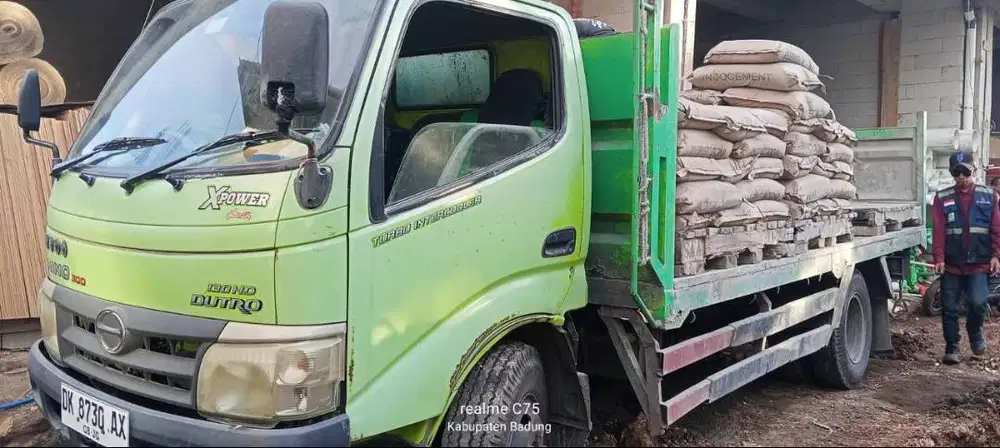 TRUCK HINO DUTRO 130 - 2013