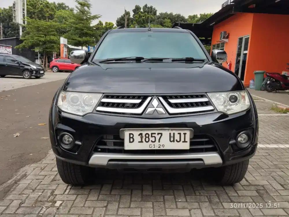 mitsubishi pajero exceed 2014 matic super antik