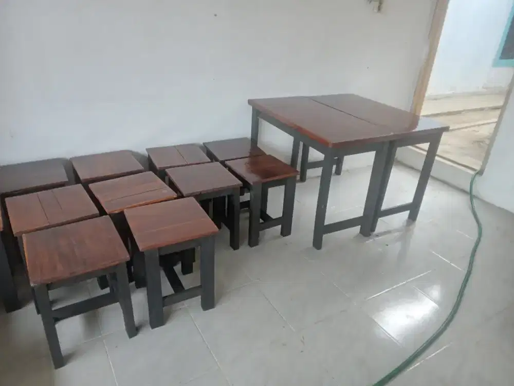 Meja belajar komputer, meja warung makan, meja dapur kompor dispenser