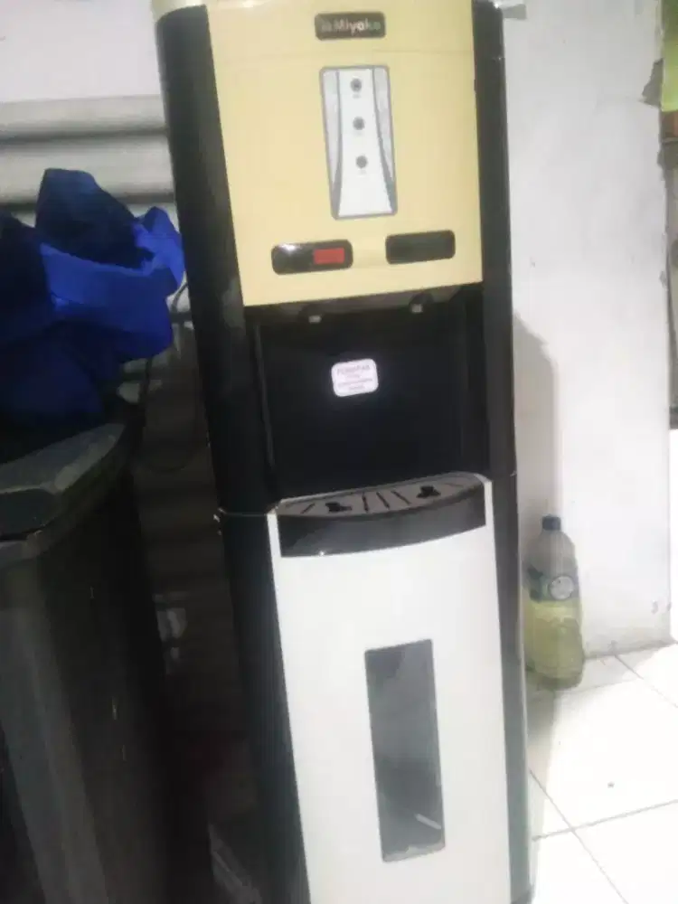 Dispenser miyako rusak