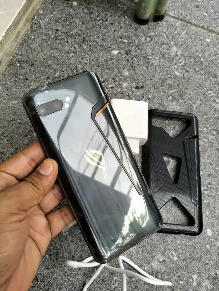 ASUS Rhog Phone 2 8/128GB Spek Games