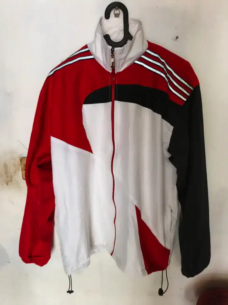 Jaket joging/motor ukuran XL nominus cakep dan bagus