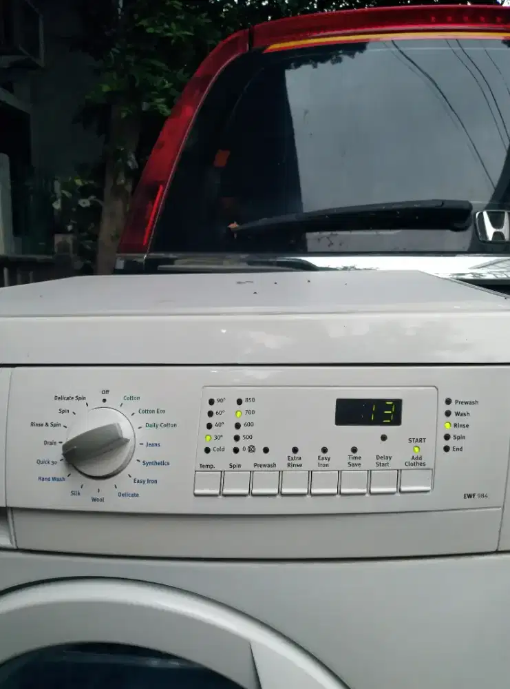 Mesin Cuci Electrolux Front loading ewf 984 7kilo