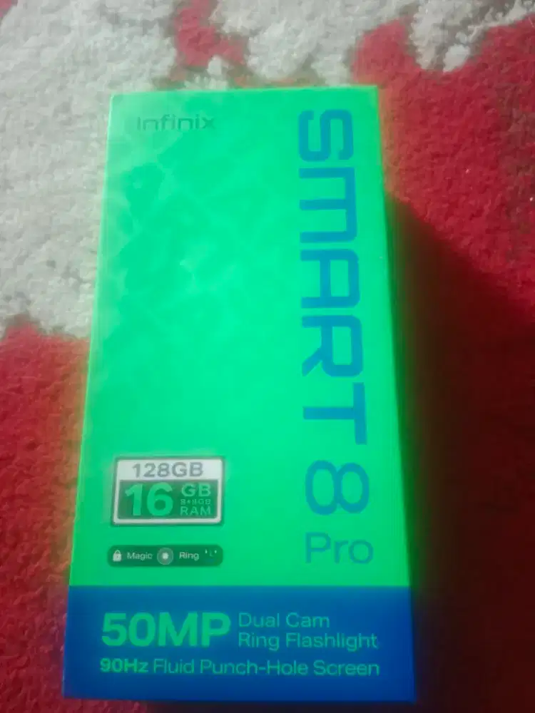 Infinix. Smartfrencare 8 pro. Ram 128/16 gb.