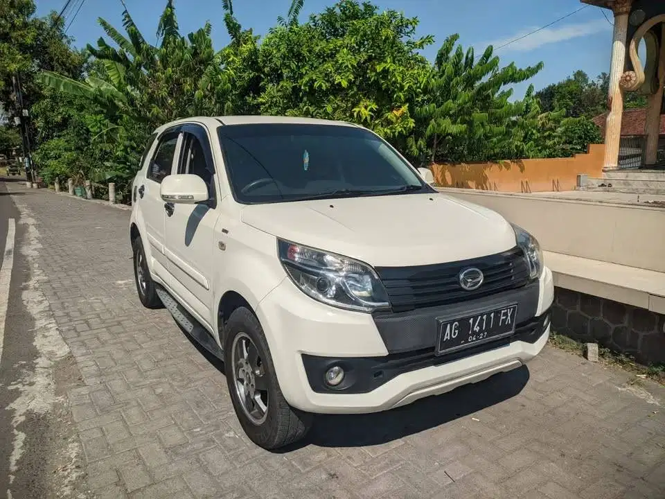 2017 Daihatsu terios X Extra Plat AG h is mobil bekas sekoto kediri