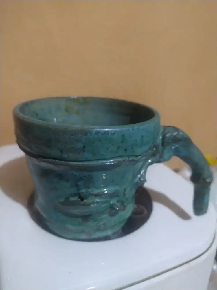 Green pottery/ keramik glaze hijau