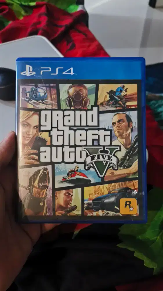 Kaset bd gta 5 v ps4