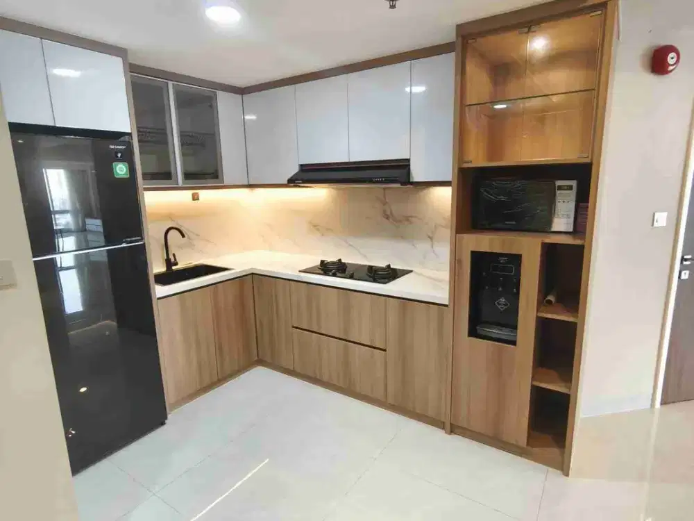 Disewakan Apartemen Condo Taman Anggrek, Siap Huni