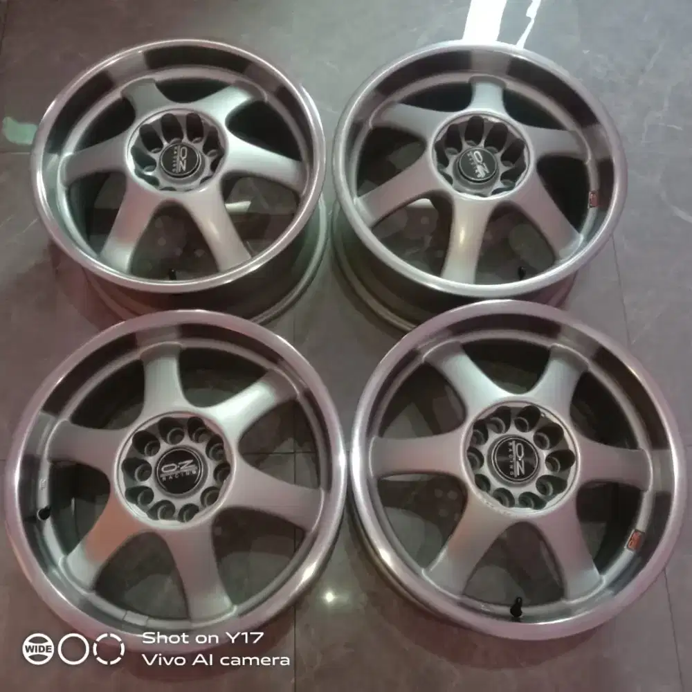 Velg Oz R17 Ori Sienta,Avanza,Xenia,wish,Altis,Subaru,BMW,mg,corona