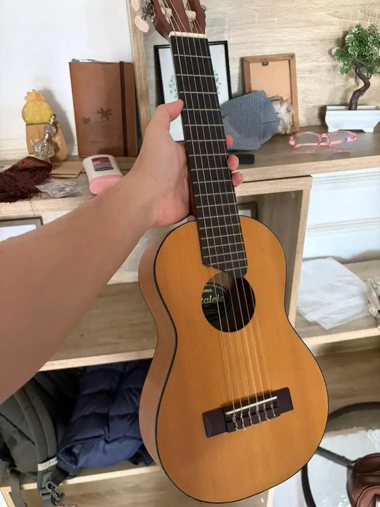 Jual YAMAHA GUITALELE KLASIK - gitar mini nylon - Normal