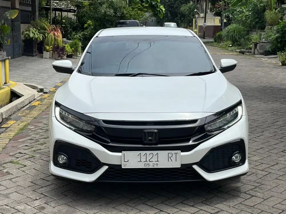 HONDA CIVIC HATCHBACK TURBO 1.5 E CVT 2018 MATIC KM 69rb, DP MINIM GAS