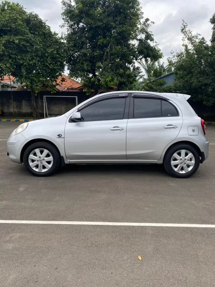 Nissan March 2012 Pemakaian 2013