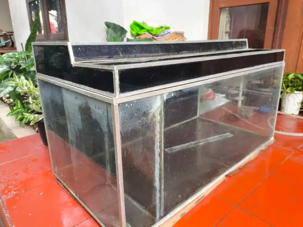 Aquarium akuarium jumbo + tutup