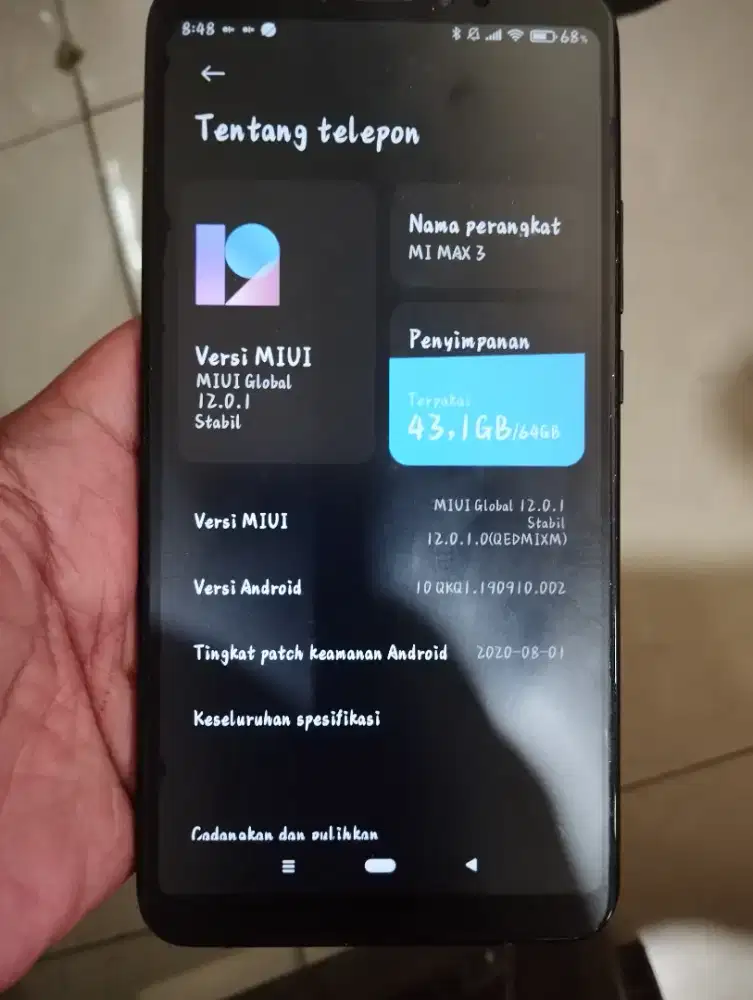 Xiaomi mi max 3 layar lebar ram 4/64gb