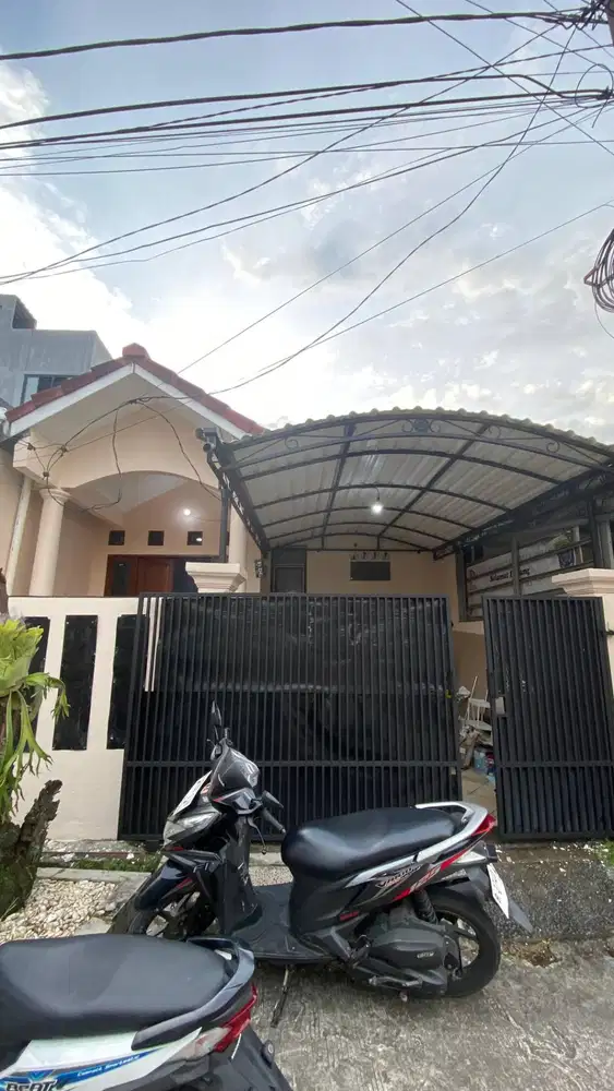 Rumah Disewakan di Vila Mutiara Cinere H2 no. 18