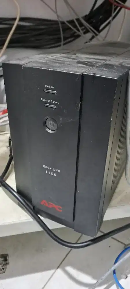 Back-UPS APC 1100