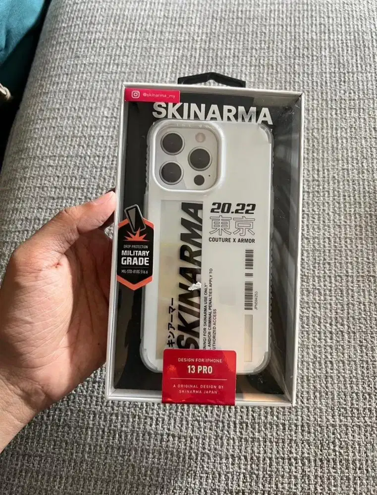 Case Skinarma iPhone 13 Pro